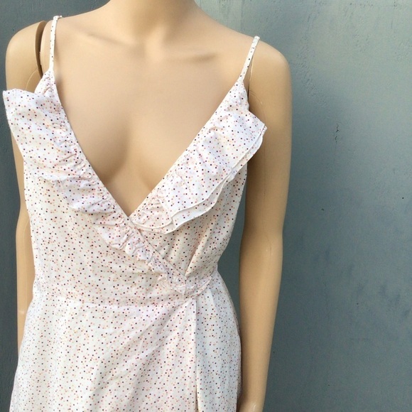 Summer Wrap Mini Dress. Bin # F - Picture 5 of 9